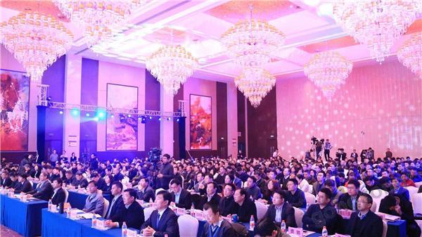 推動機(jī)器人產(chǎn)業(yè)更高、更快發(fā)展