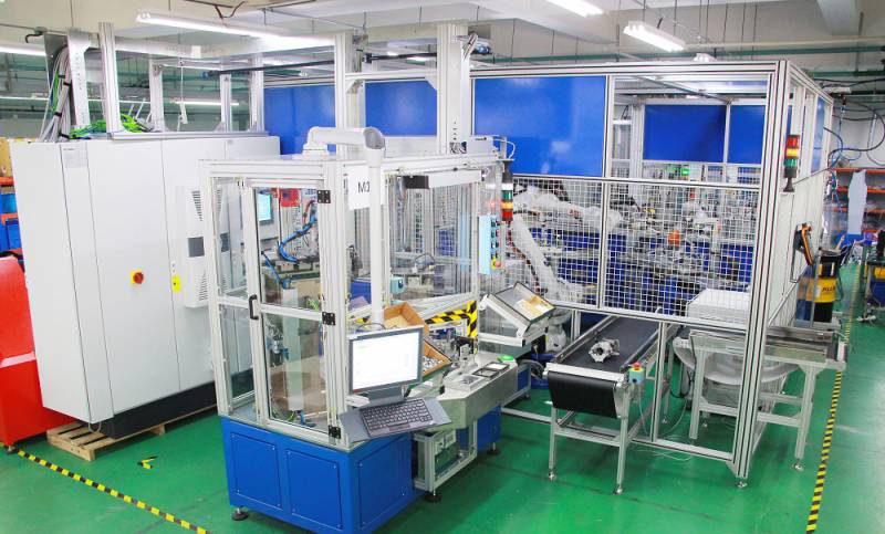 博眾產品 | 富察侍衛騎馬下線,而博眾的他們一直在線工作