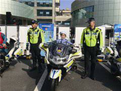 呆萌機器人、VR模擬駕駛、酷炫鐵