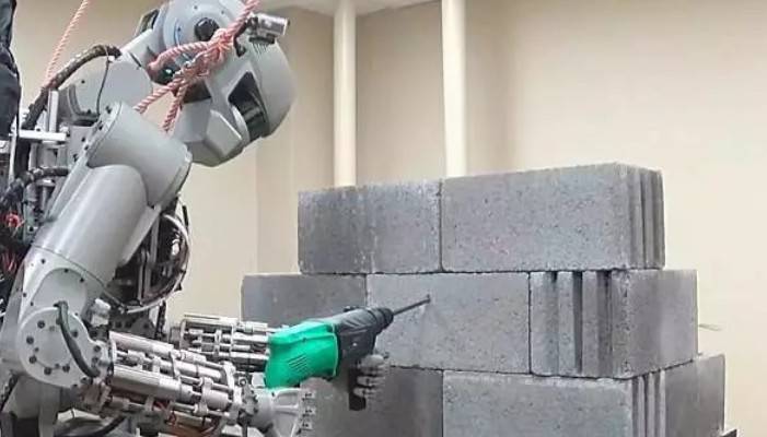 日本機器人是如何與蘇聯打贏競賽,在50年內做成完美體系的?